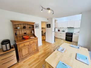 Breakfast Room- click for photo gallery